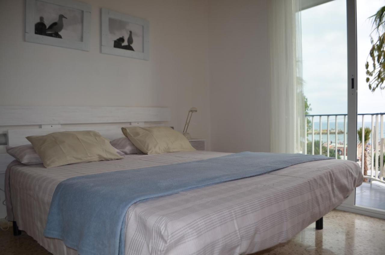 Seafront Sitges Apartment Exterior photo